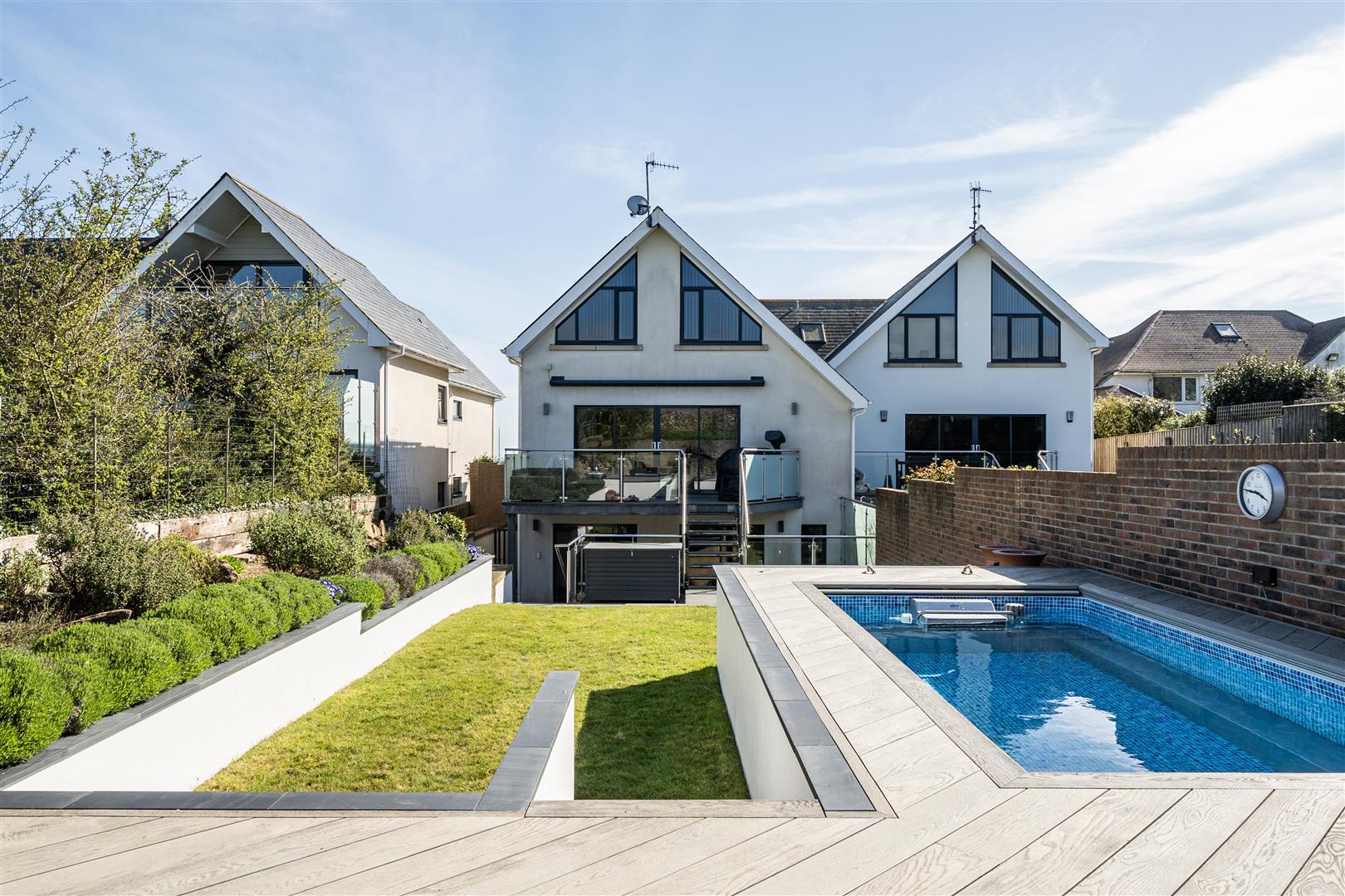 Property Image 0829183e-8ae5-4379-8f84-885232d7c455