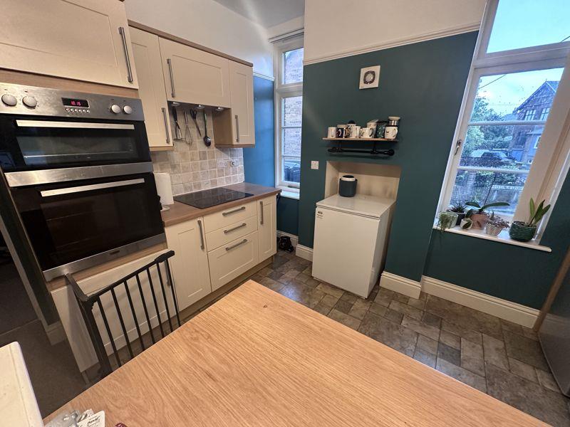 Property Image 083225d3-6b70-4a81-833f-8473c811f680