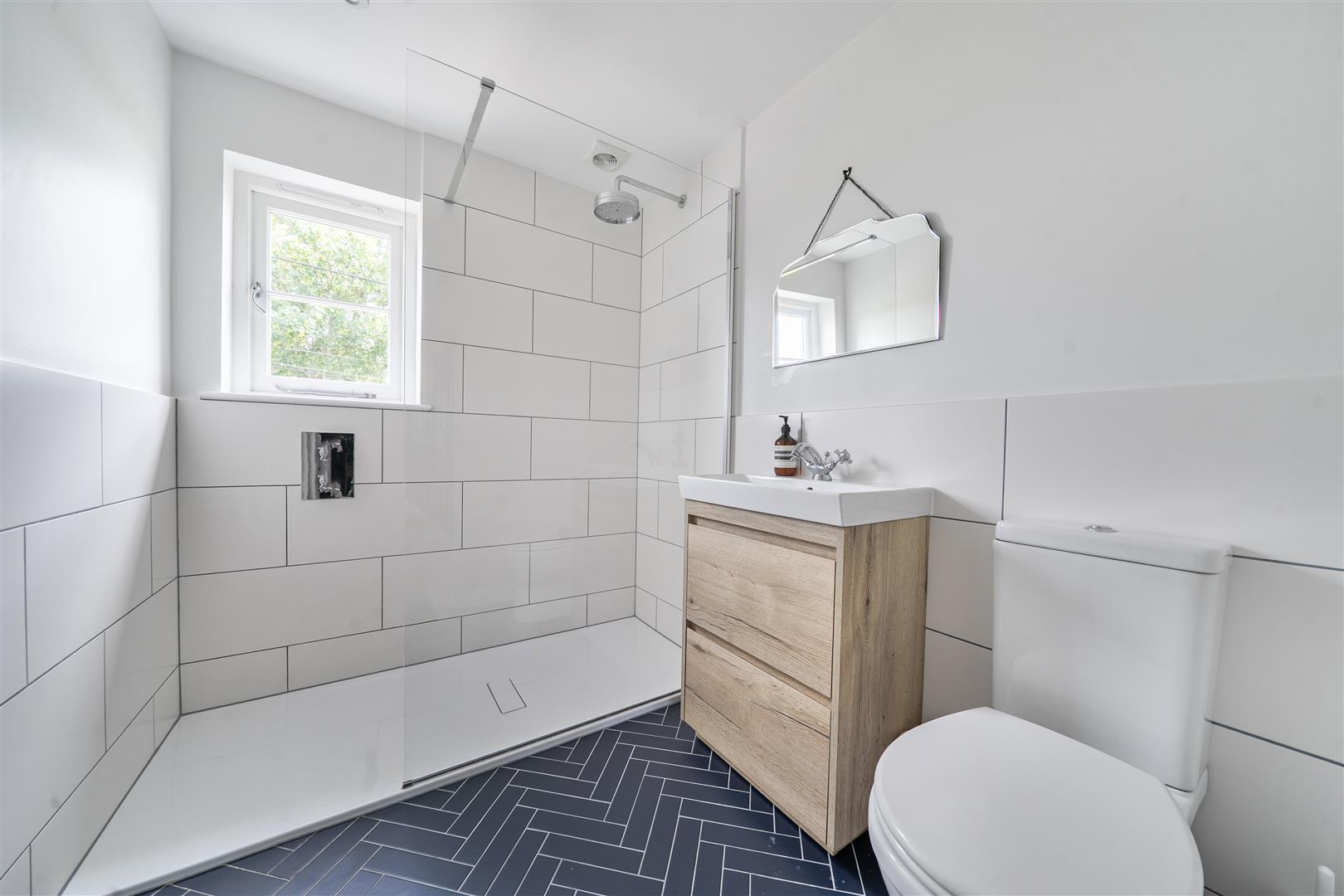 Property Image 08561329-f8df-40ea-98e3-220e5bcfb93d