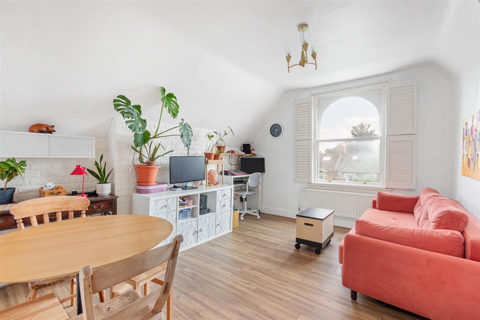 Property Image 0862d051-6717-454f-a28f-4e9544125f02
