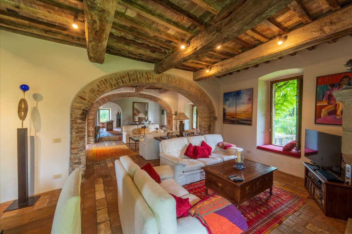 Property Image 0864605b-b2a5-4e11-87c7-812d66c65cf0