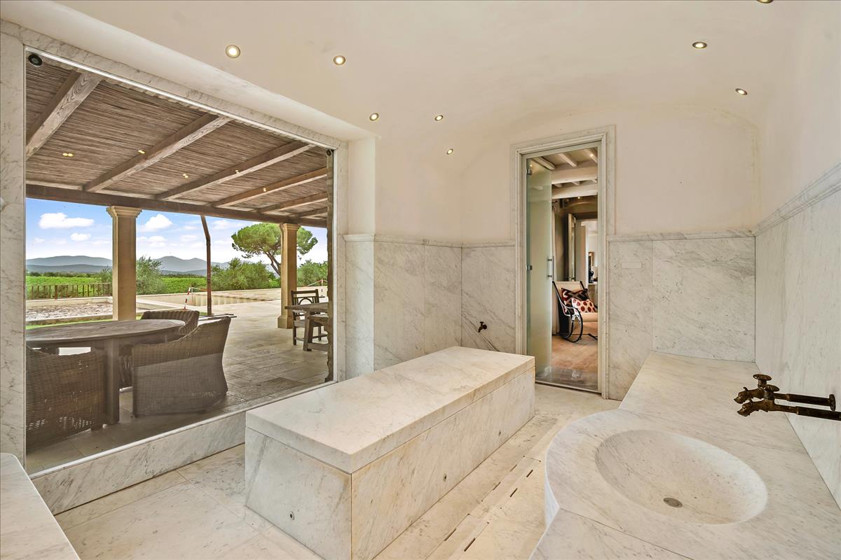 Property Image 0865d39a-3c5a-42f6-9f4b-455563a1b56f