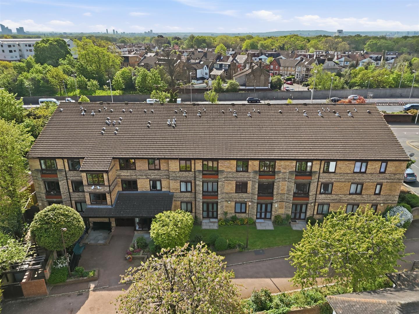 Property Image 089c20cd-9c3f-4b96-b97d-ebfcf28b4662