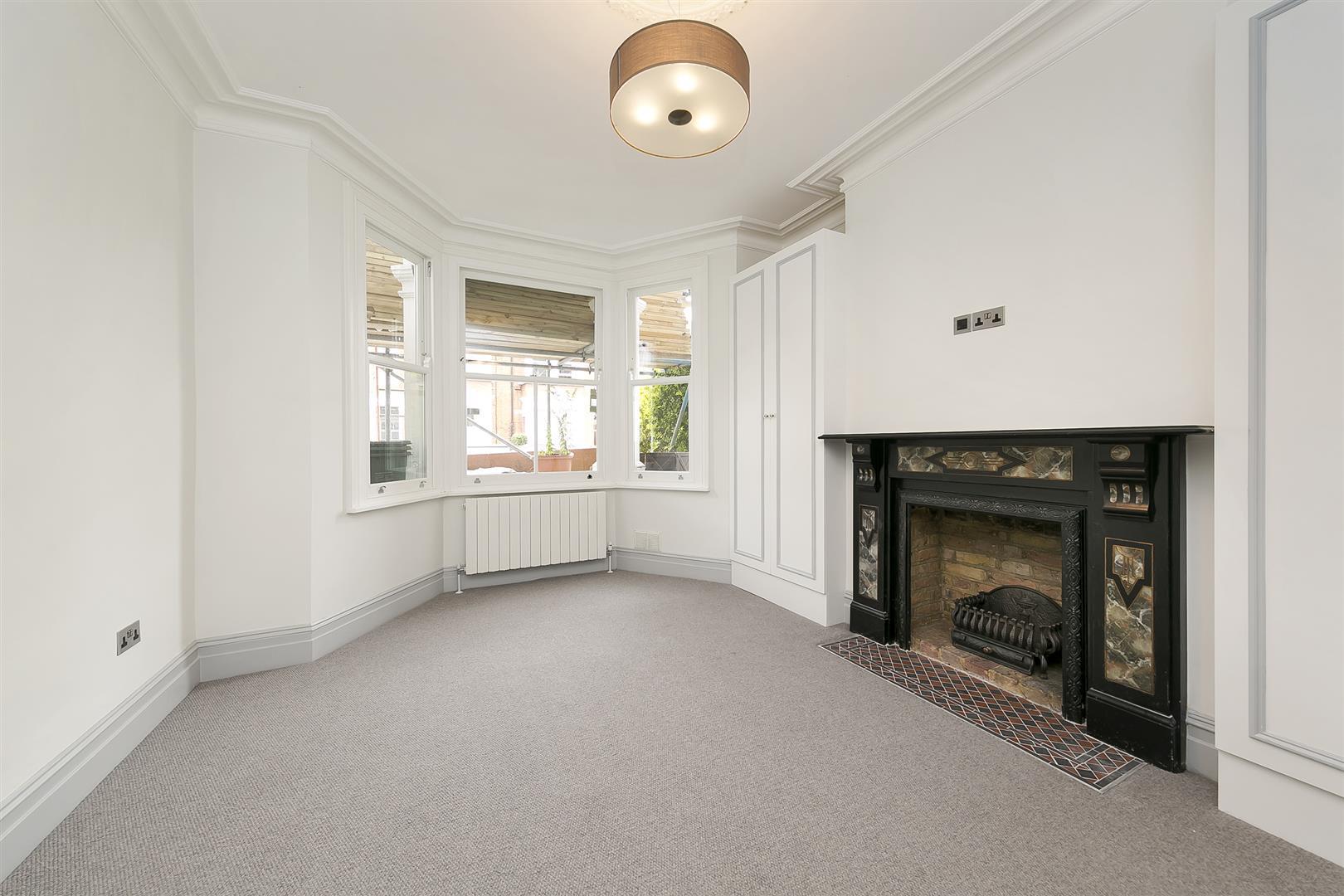 Property Image 08ae1256-87ee-43ad-b8aa-48f26eee38c1