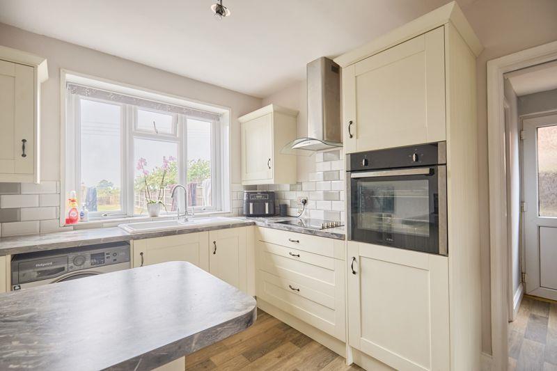 Property Image 08b61884-3731-4bb5-a0b6-5e3d6acabfee