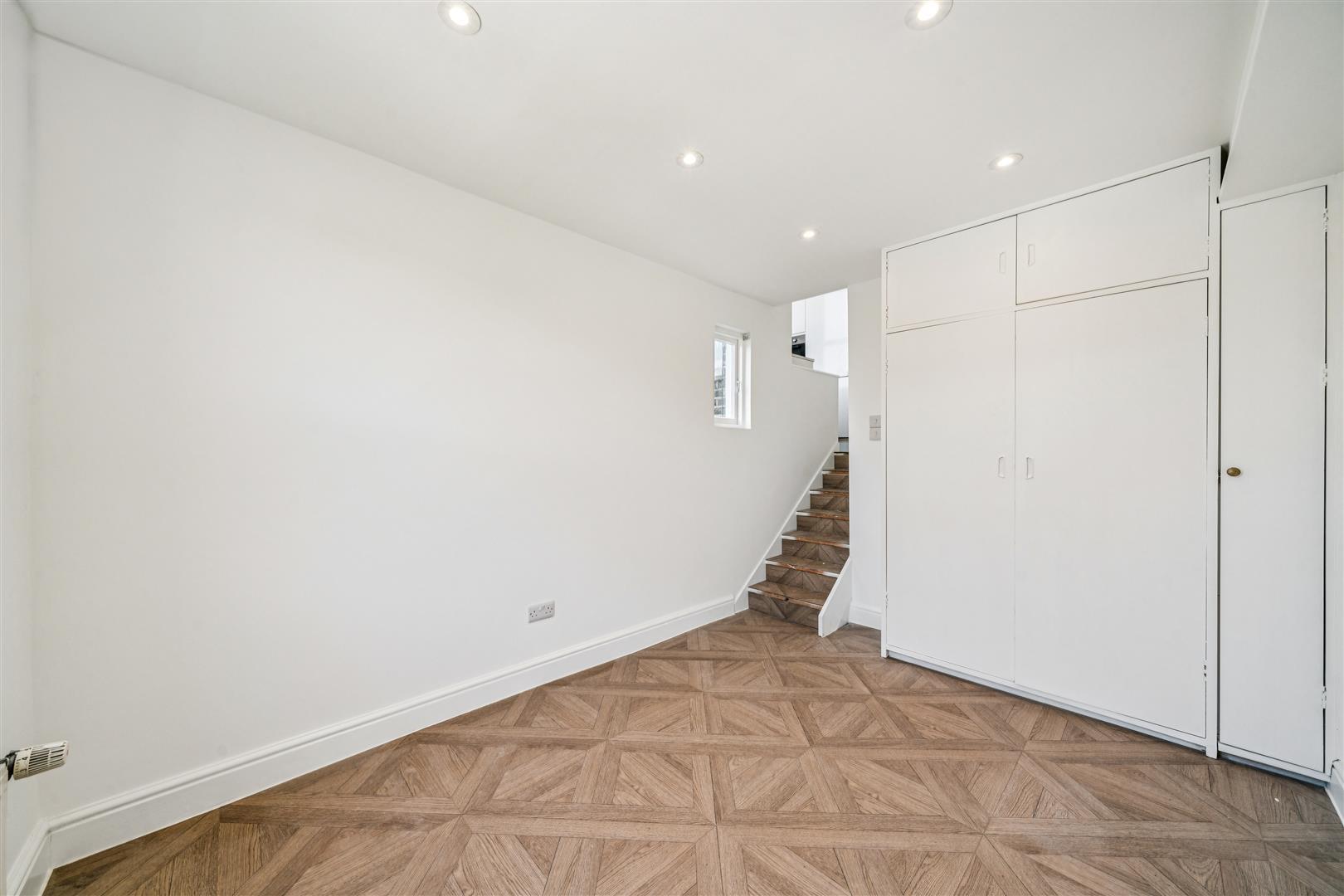 Property Image 08c19440-c3c6-405d-9c3b-30601d3c8755