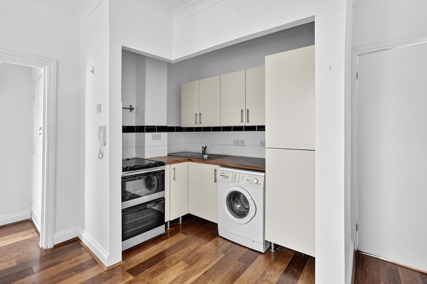 Property Image 08c41626-3730-40e1-bc07-02c6483836d6