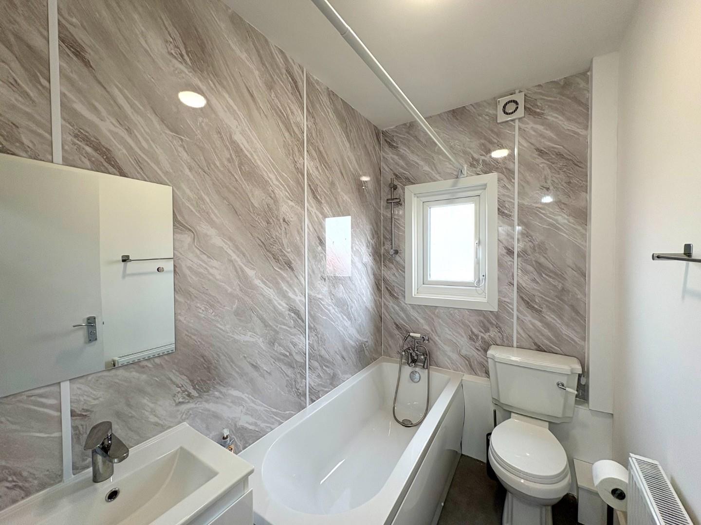 Property Image 08db44fc-3351-47c5-bde5-c4b8418102e6
