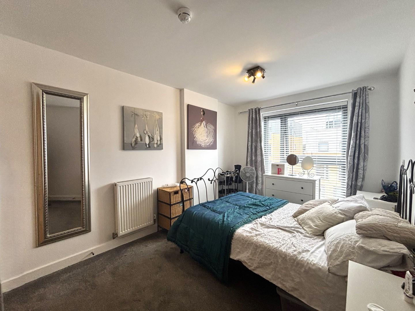 Property Image 08e9657b-5f8e-4c07-9a5b-f92fa8f4ec78