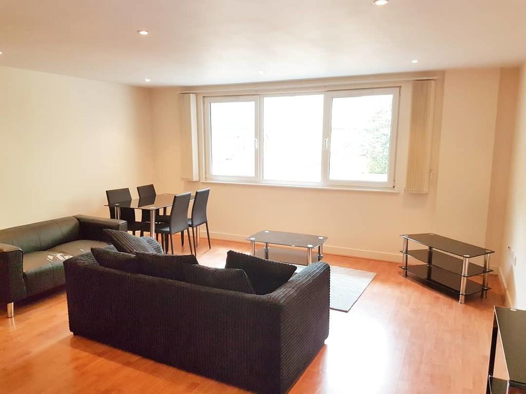 Property Image 08f2ebaa-7caf-4967-9636-028dd2386c2d