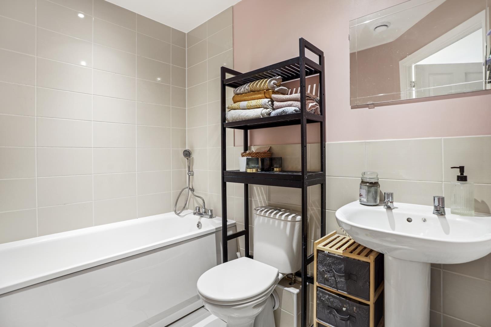 Property Image 090490fd-0a05-4524-86a6-3ab3d55dbe2a