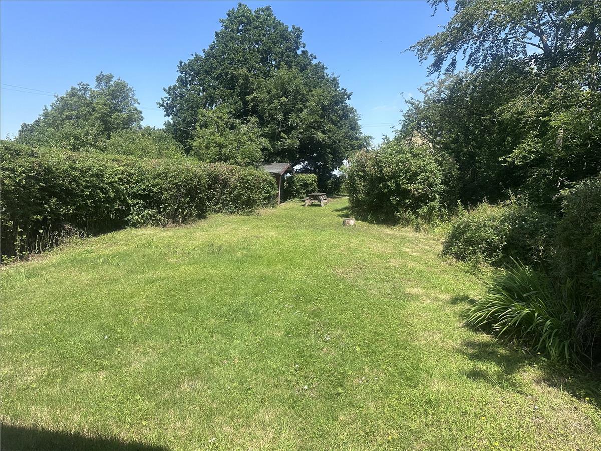 Property Image 09063867-acde-4dab-a07c-38362c86a88d