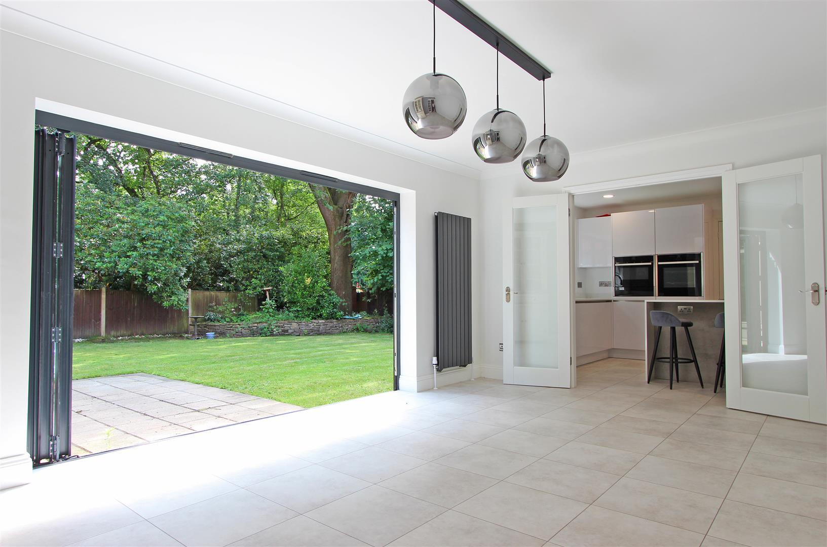 Property Image 0909001f-bda4-48c1-a31b-047b6408c7a5