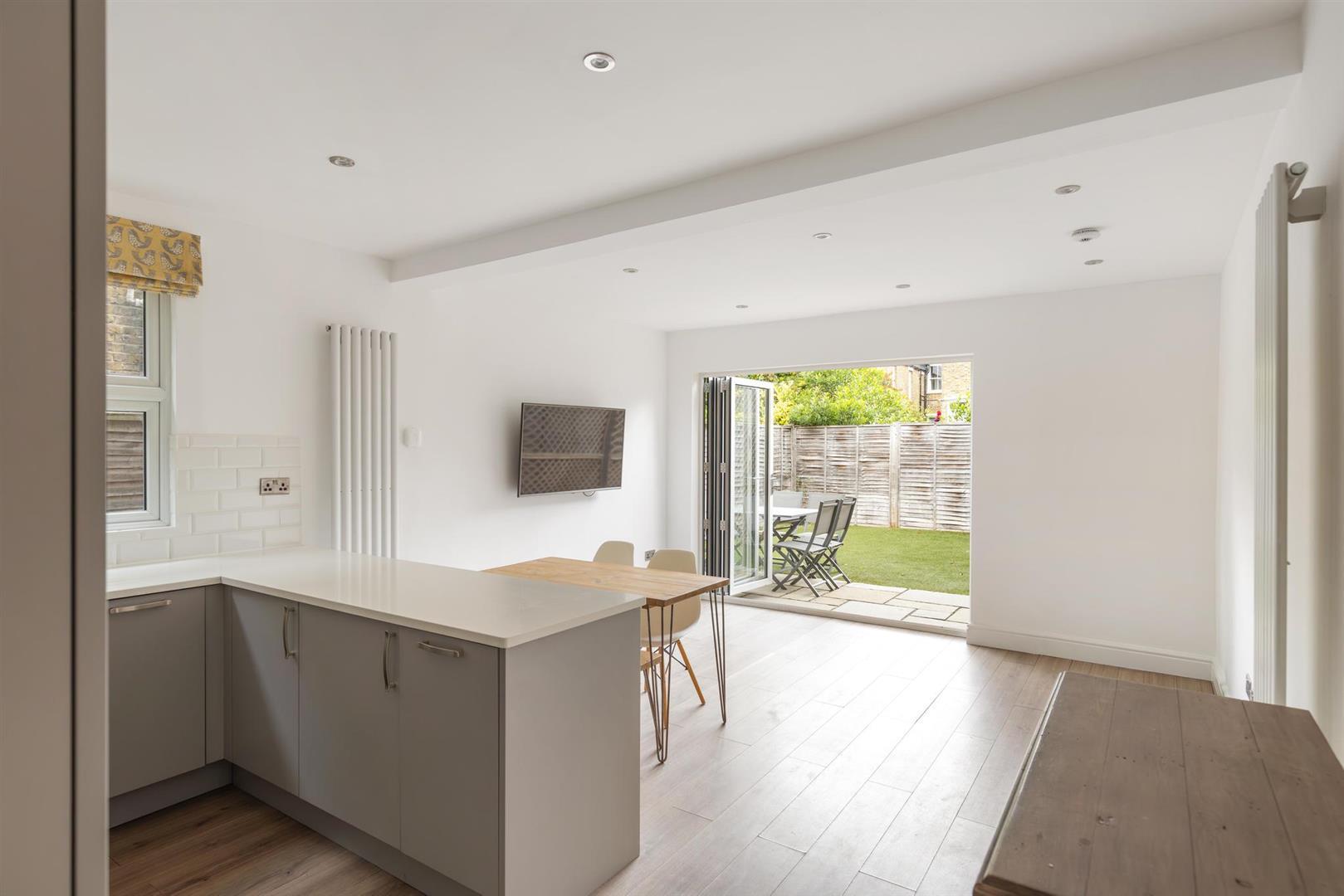 Property Image 090b4f5e-247d-4339-bafd-4c2c0d72e89b