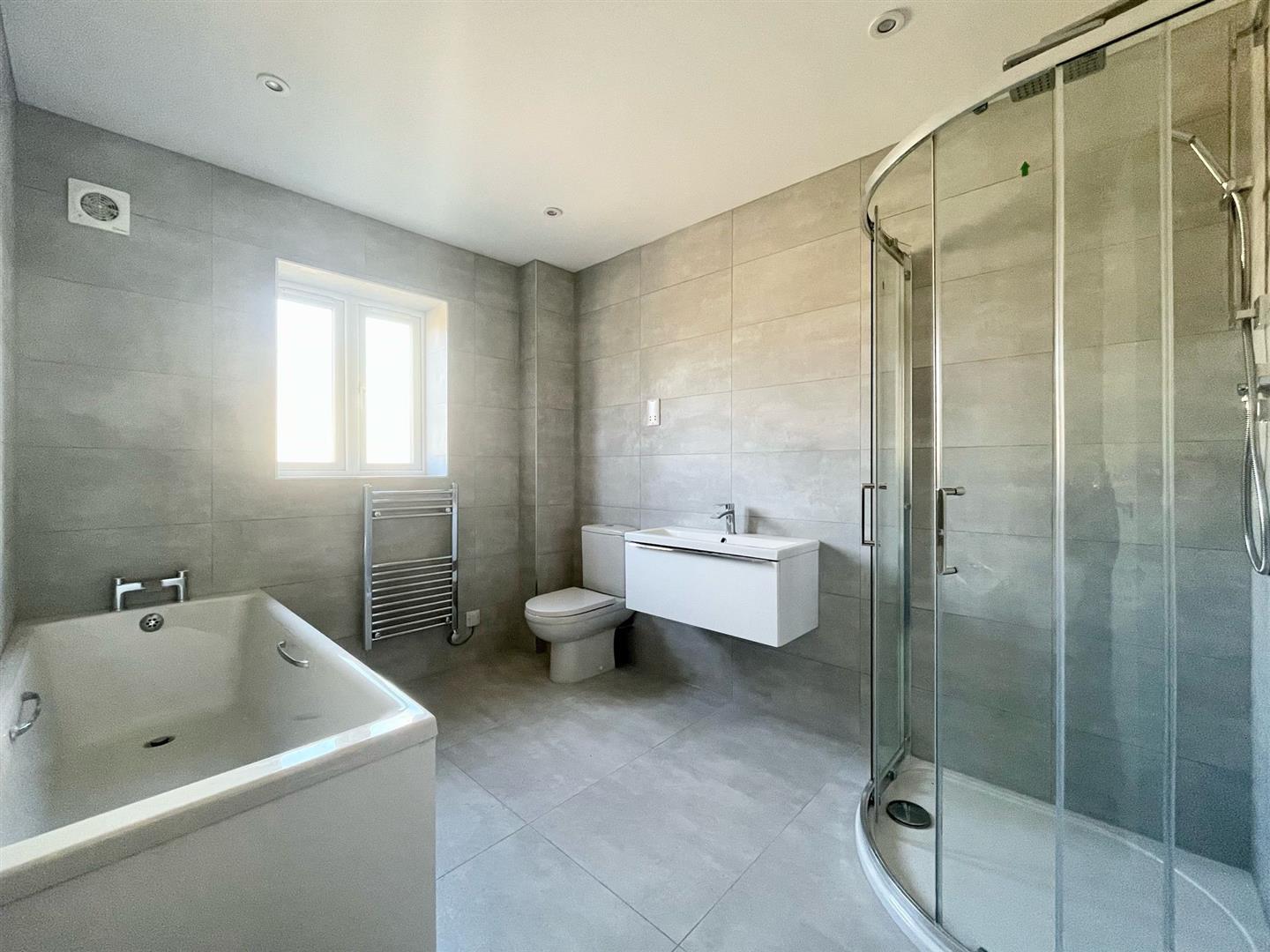 Property Image 090cdac0-b074-42fd-9705-1e0cca72da03
