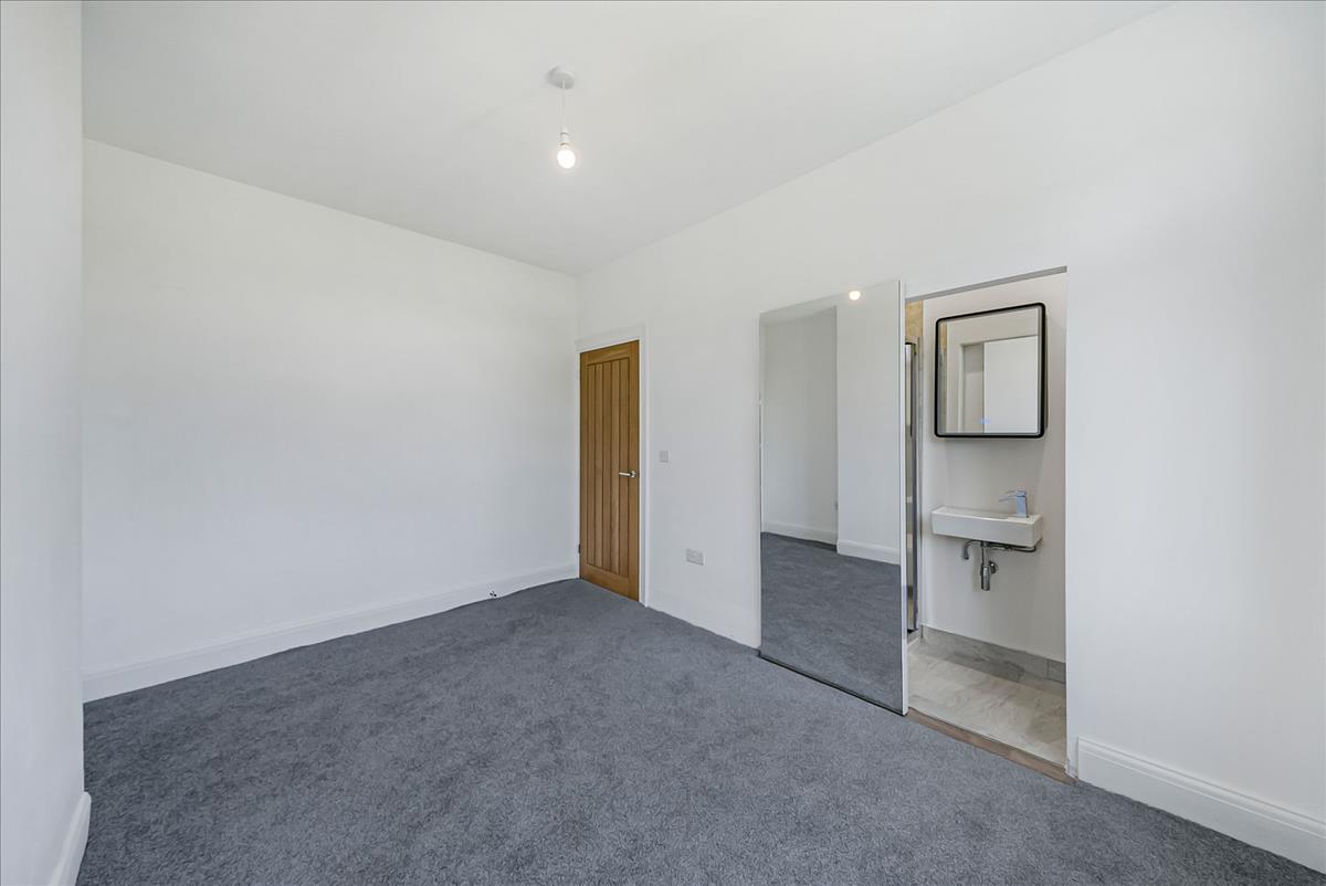 Property Image 0918fa67-2764-45a4-a274-93399fa8aa9a