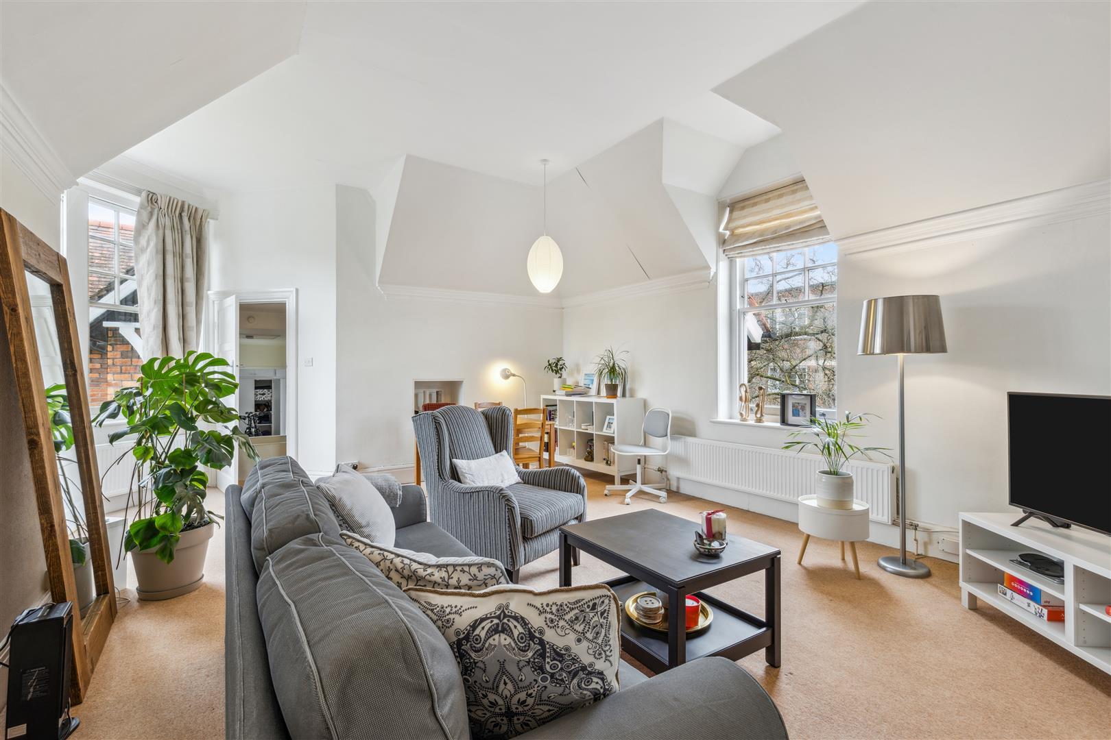 Property Image 0922b12d-6be1-458c-87cf-f70c0105860c