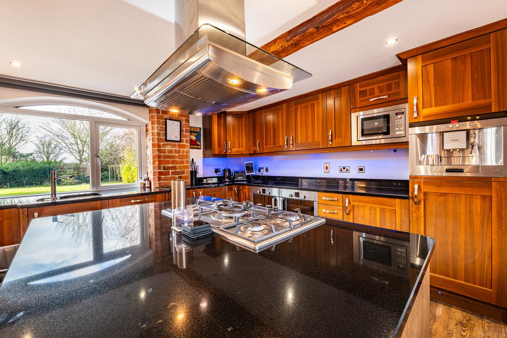 Property Image 092b9489-70bb-4de8-a894-a4ab309b068a