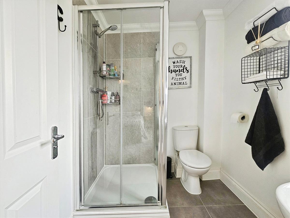 Property Image 0935904d-a204-4c55-974d-fefc22cbad45