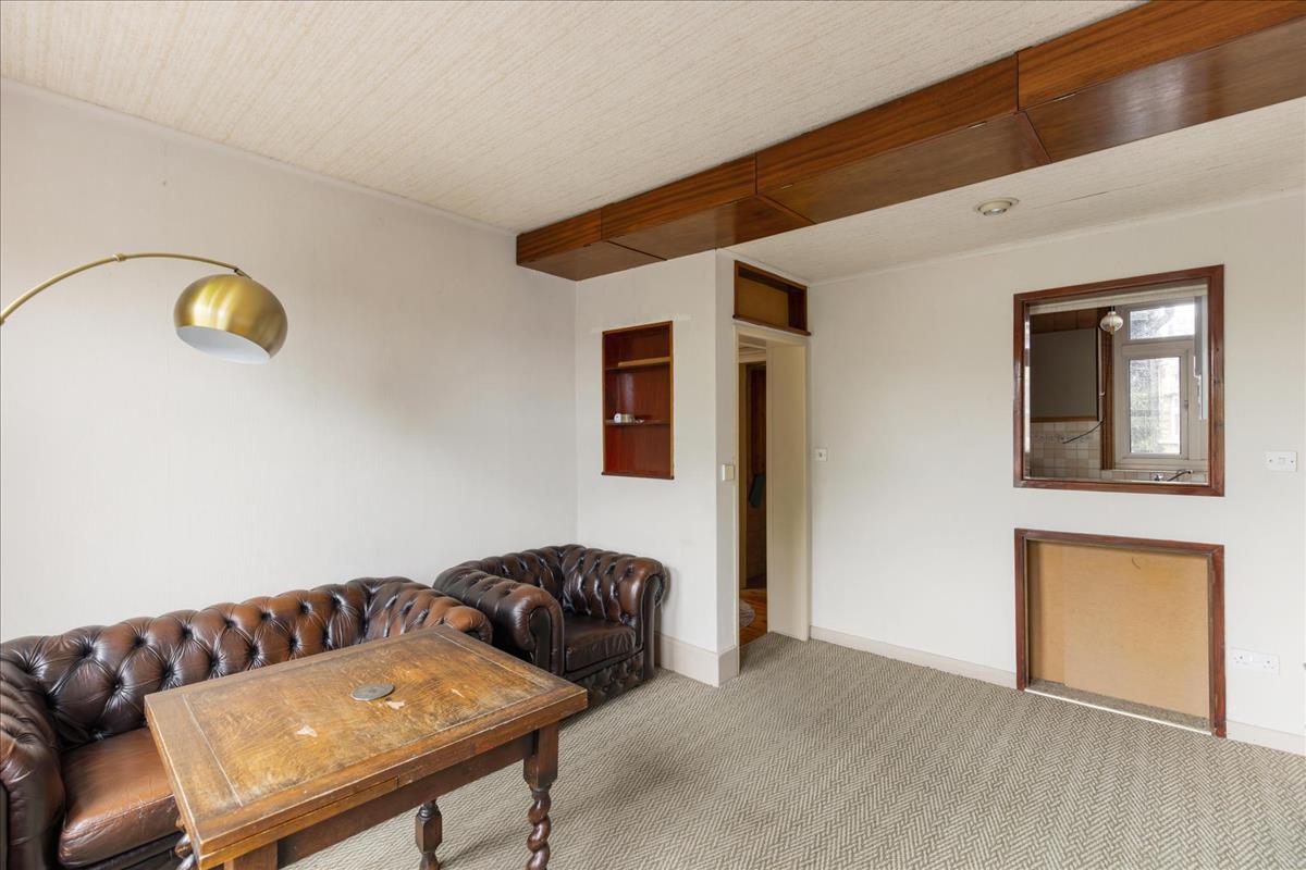 Property Image 093bdf39-f14d-4c72-b2c2-3fa3aa266fba