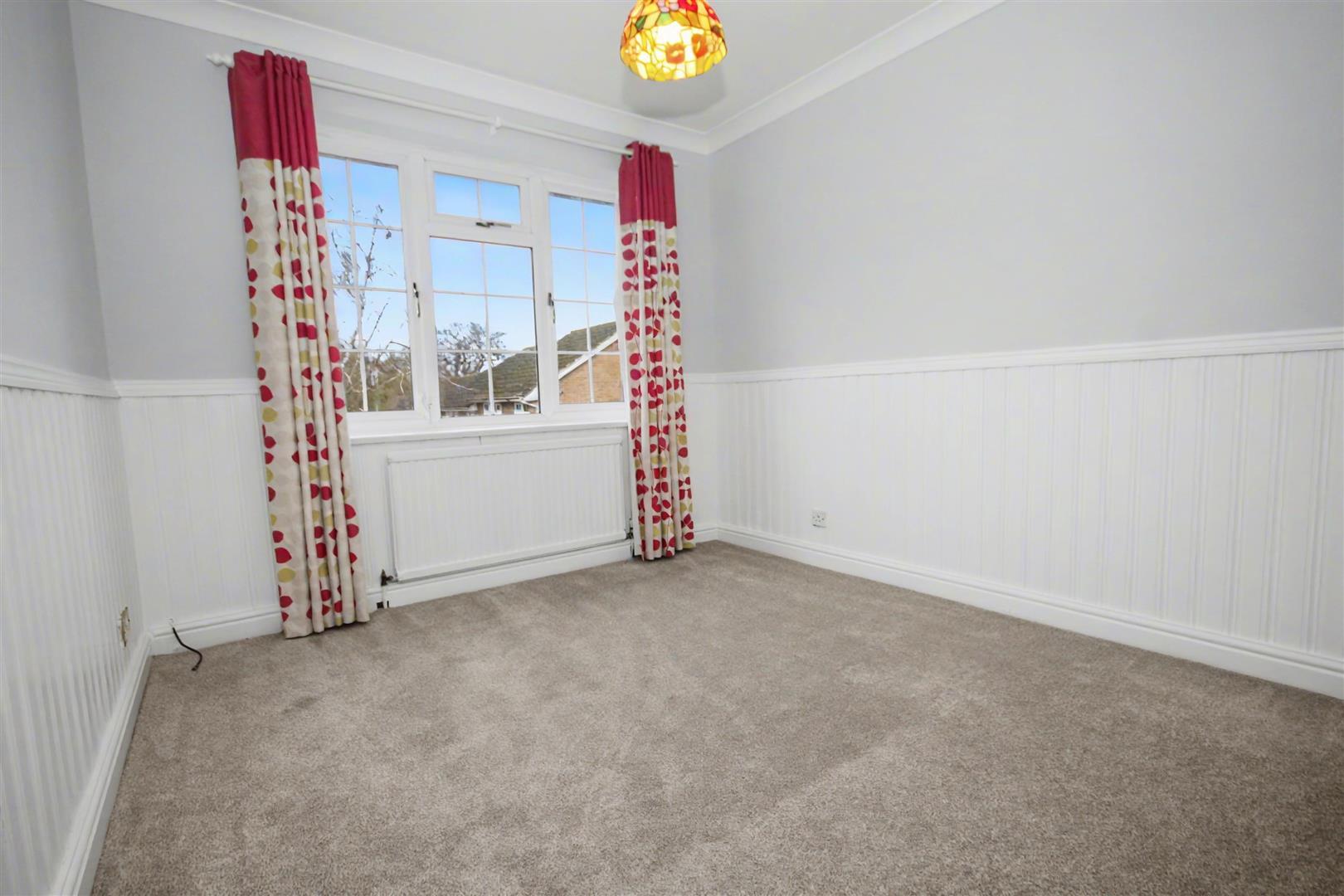 Property Image 09497fbf-713e-45f8-9f95-112d2c343db6