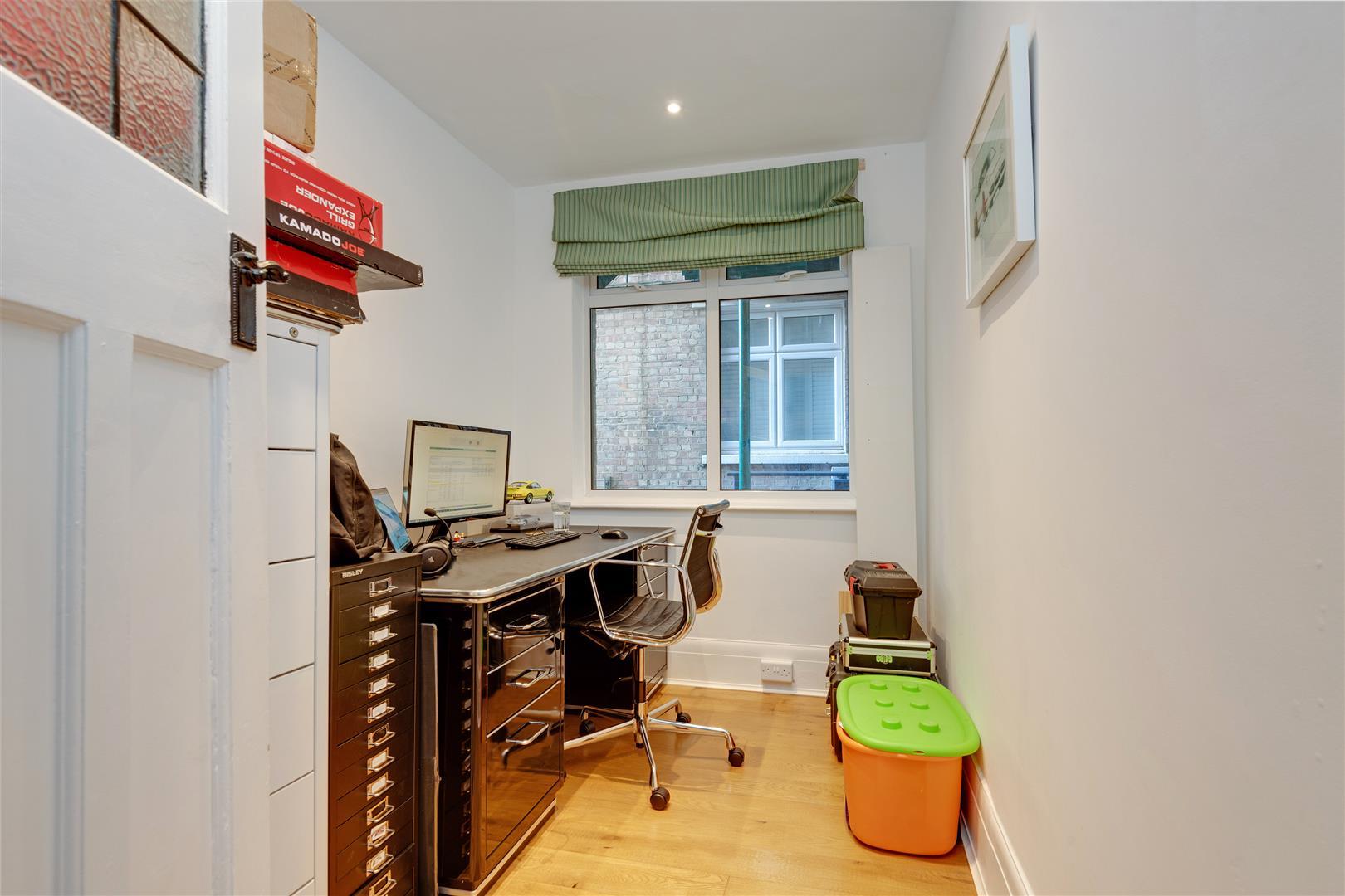 Property Image 094f5741-ad71-49b0-bbbb-d67032778eab