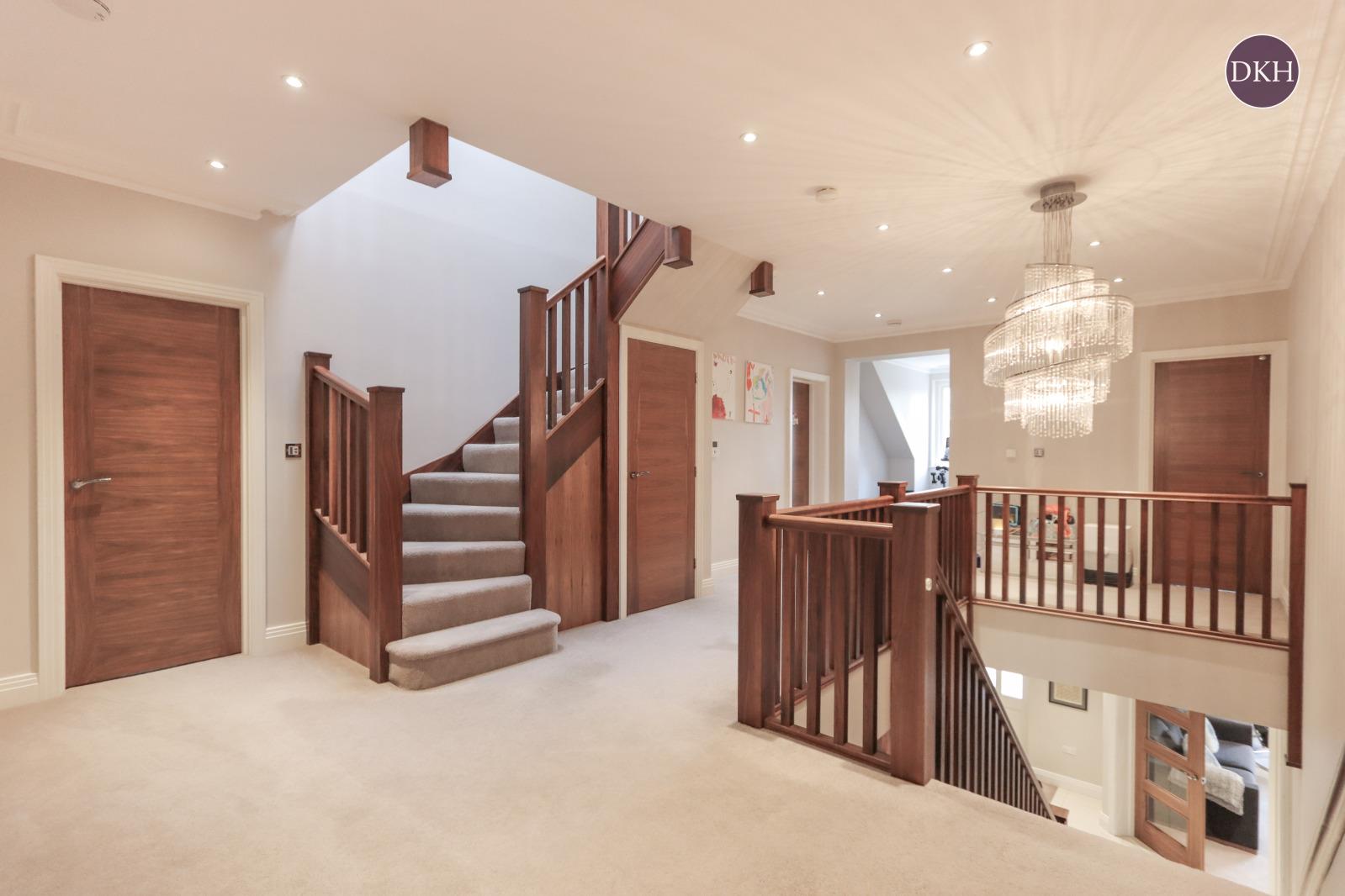 Property Image 09555d27-8b40-4582-b093-8610fb7f2368