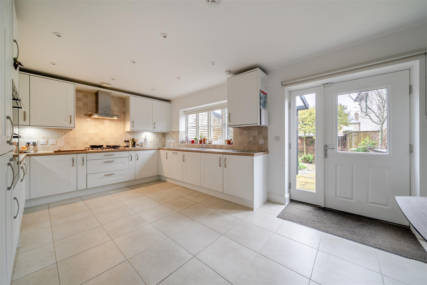 Property Image 095c5823-8b2a-44e3-9ee5-777286700b95