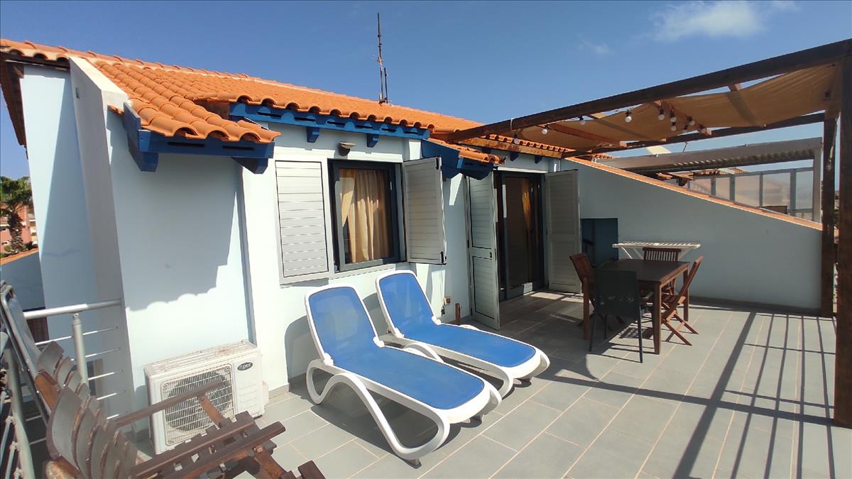 Property Image 0969c93b-19f6-4d37-a591-833c7b1db3db