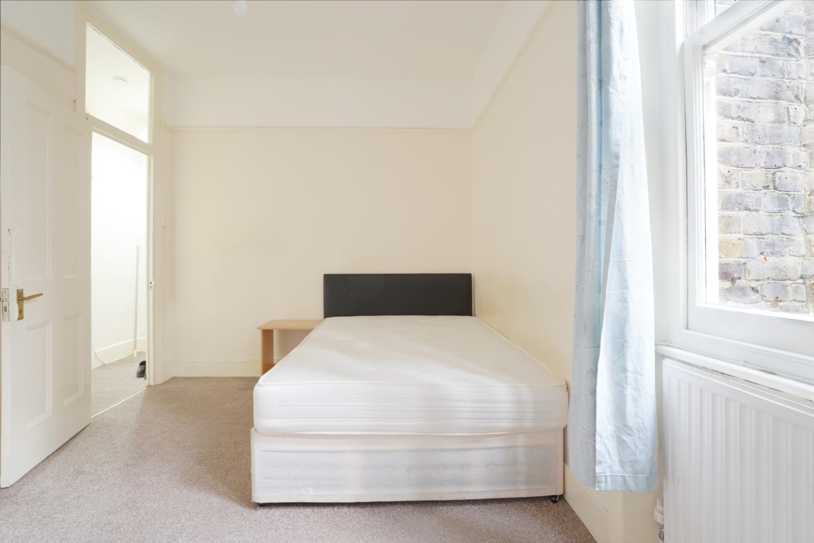 Property Image 09704177-0abf-4f65-8ba2-04cb1b63d540