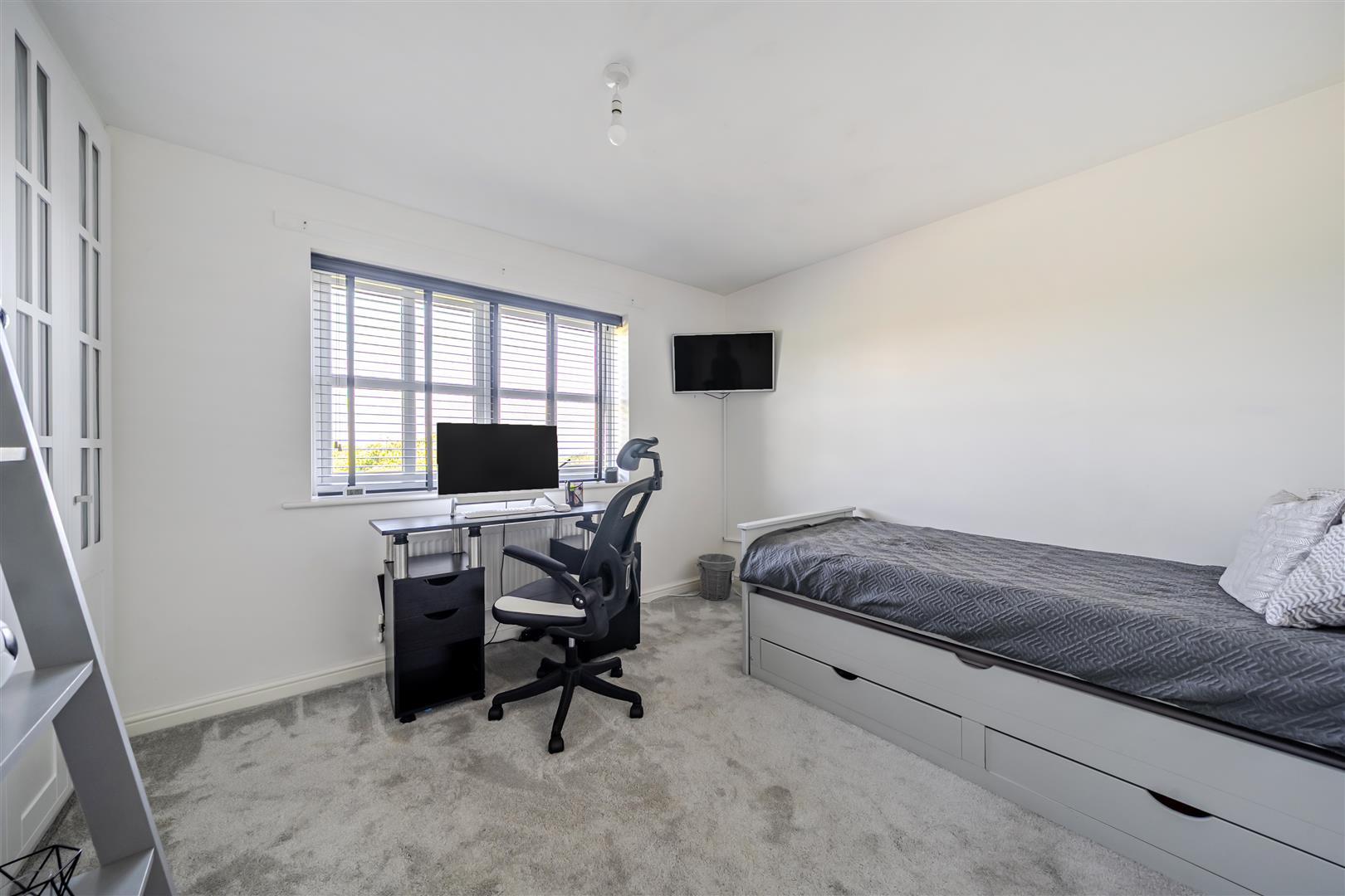Property Image 09721497-e97a-4279-b08a-e3f71163c067