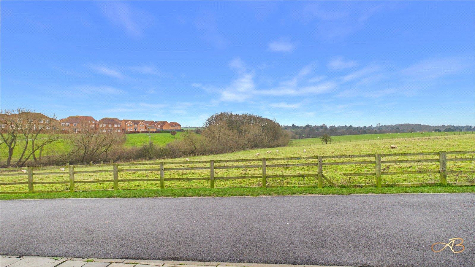 Property Image 0973881e-f99e-41b1-b558-3f35ad2ac4c2