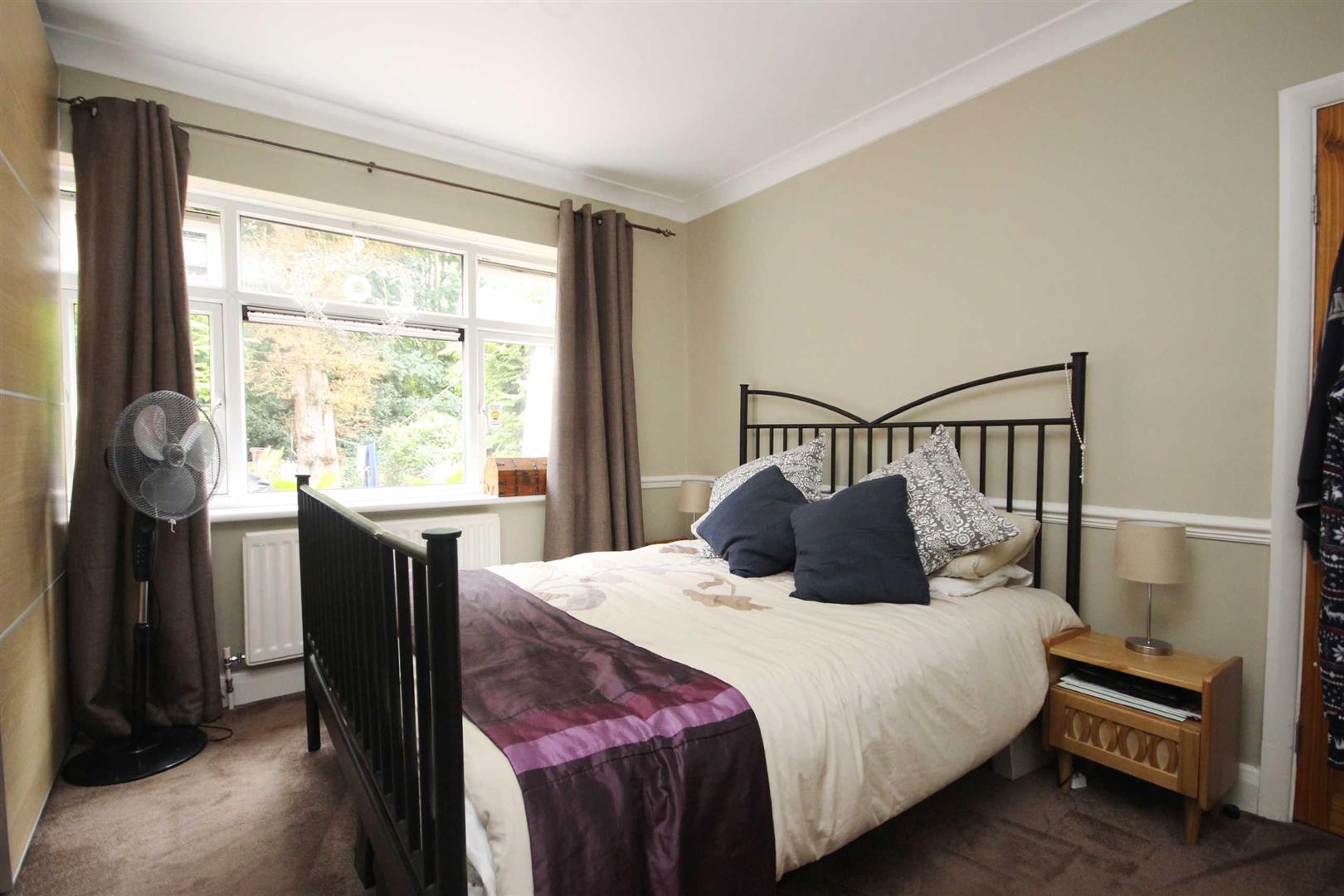 Property Image 097c1526-4c9e-40c9-9dde-37171bc2e0ac