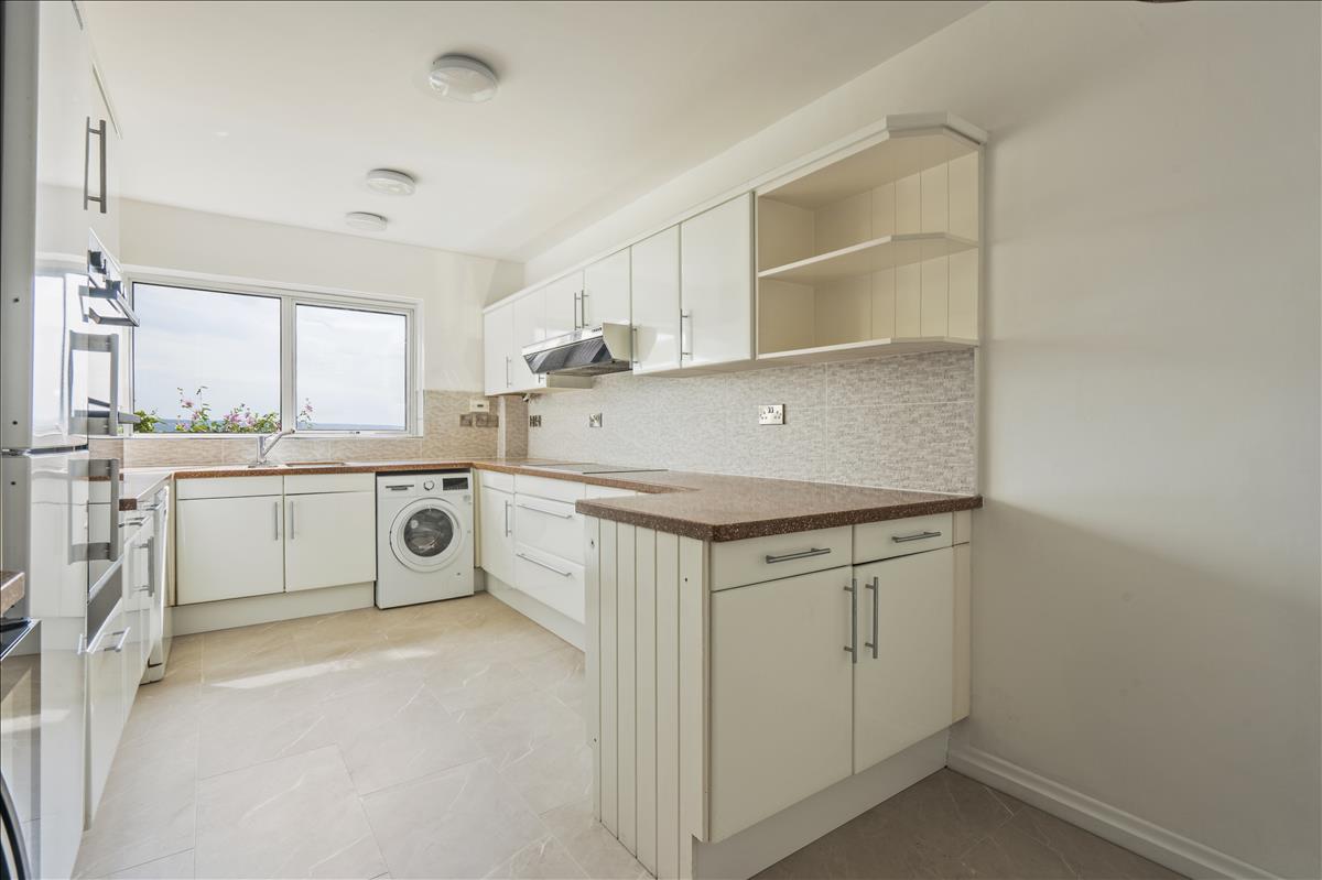 Property Image 0982dc87-7762-4f9a-9c24-083bfaf0b4b5