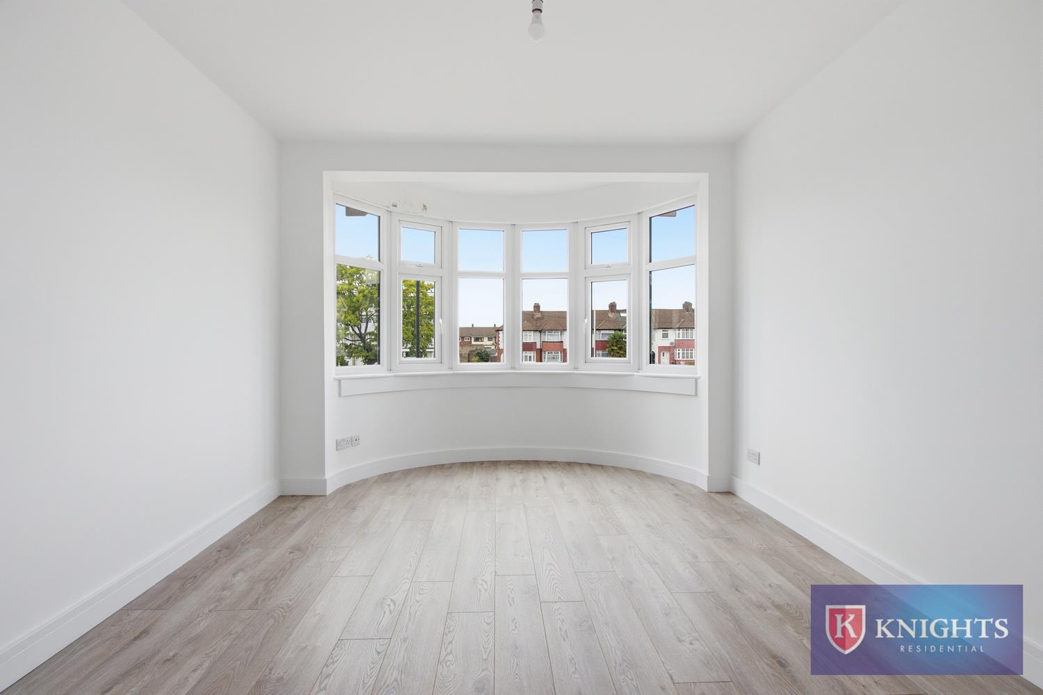 Property Image 09886853-2d68-49d5-9416-cd0f2ee42810