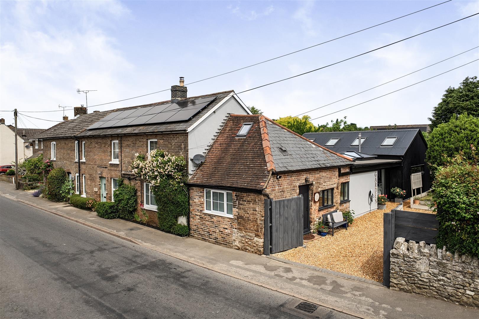Property Image 098a45df-6285-4d33-8670-8e54936bc01d