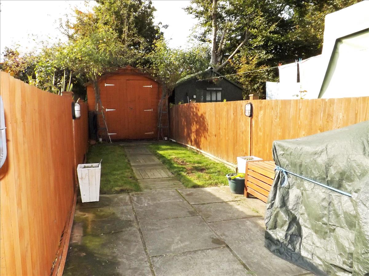 Property Image 098dadf3-92ed-4f7b-8c37-482f3783f42c