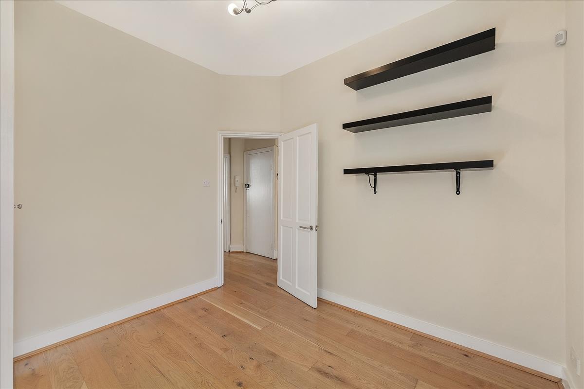 Property Image 098dc53e-1d4e-4d92-8745-676ec0753659