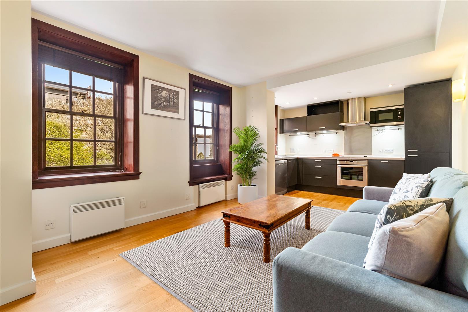 Property Image 099a3150-057f-46c8-87f3-a3eecad5580c