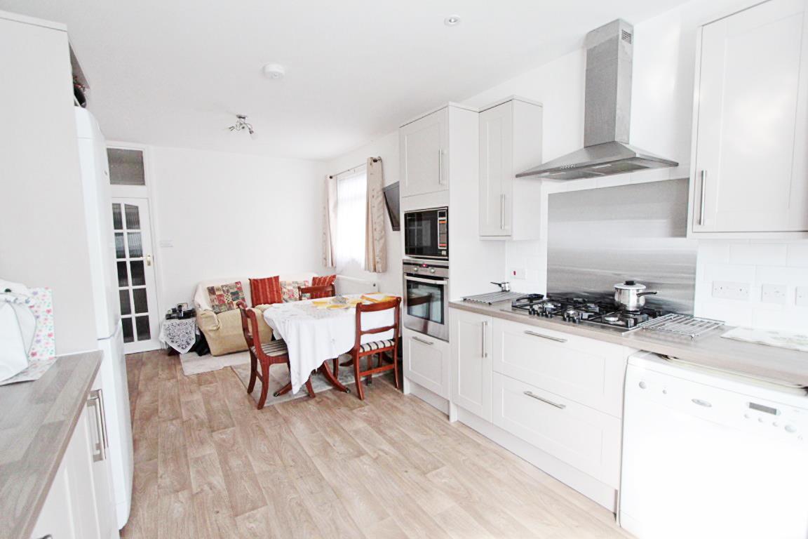 Property Image 09a4ada6-9052-436f-a620-e735d2757af8