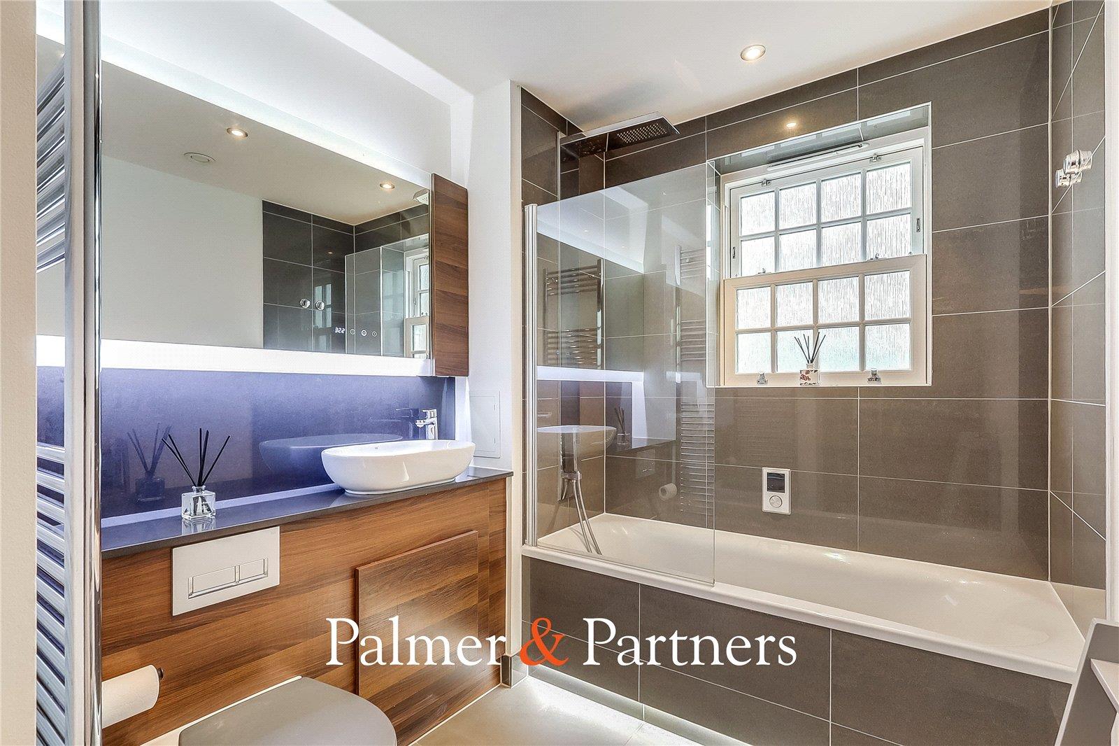 Property Image 09a4e881-eb2c-42c8-9377-0cc4f898c7b5