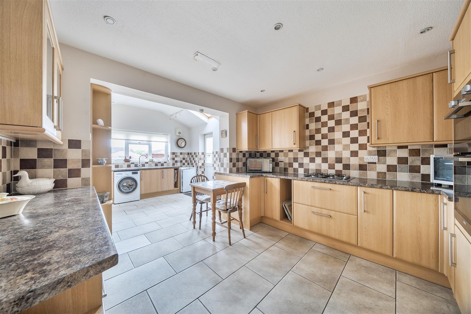 Property Image 09acbfe2-fefe-4d4e-838c-bb76a57b8e64