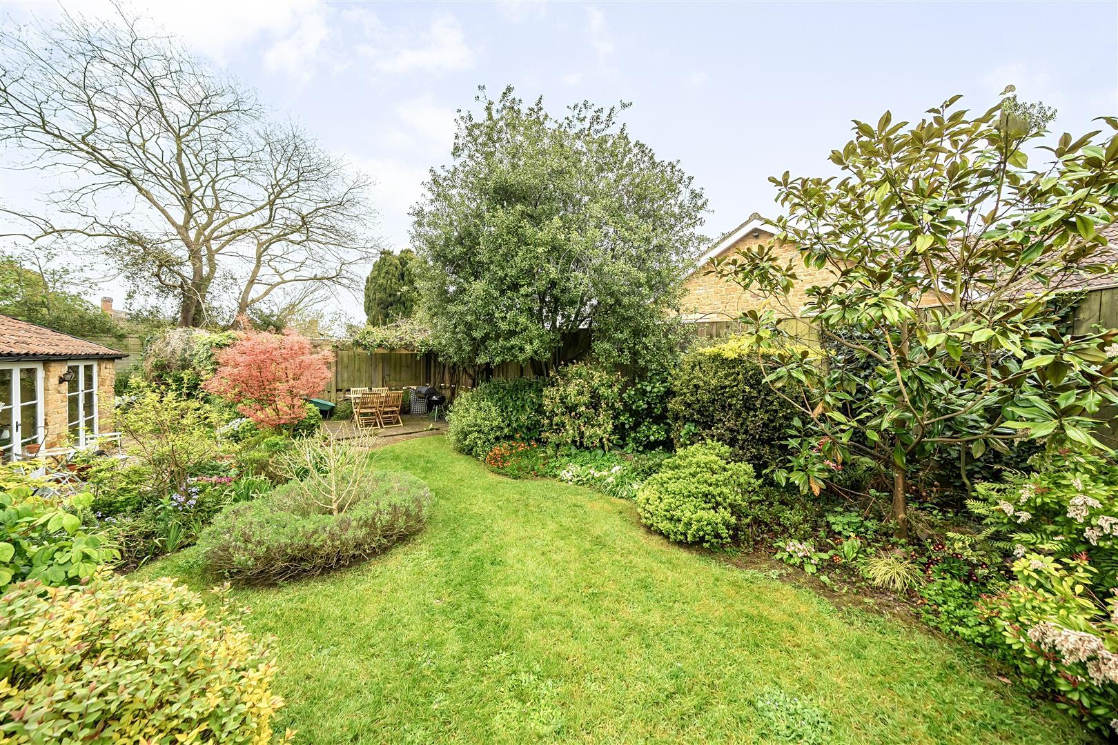 Property Image 09b46a85-8dab-4eff-9d88-c714c15a2bea