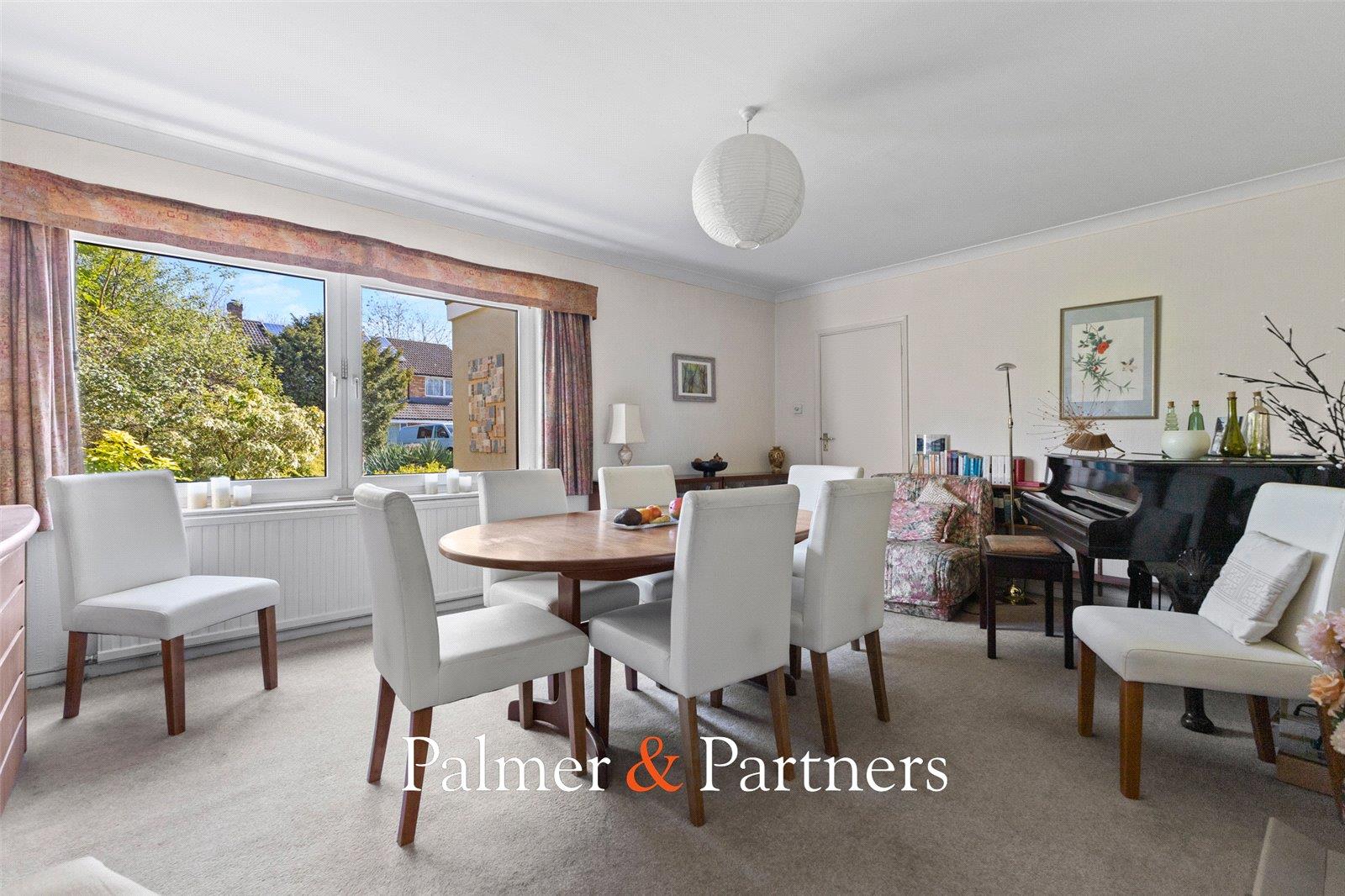 Property Image 09c2f15b-1955-4b6d-9d8d-a85944f62312