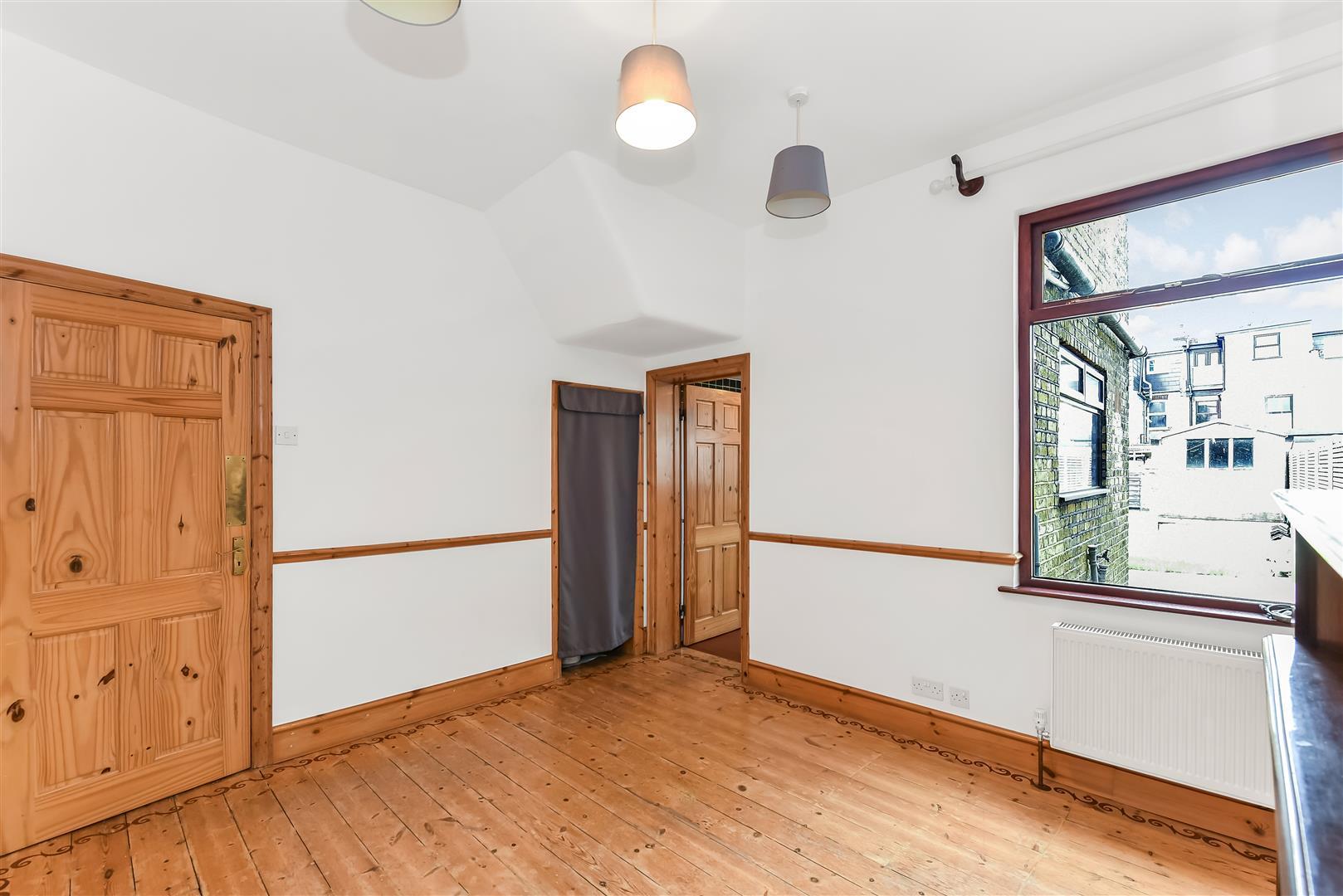 Property Image 09c44104-4eb7-4ebf-ad6c-3ea8b2dc1d28