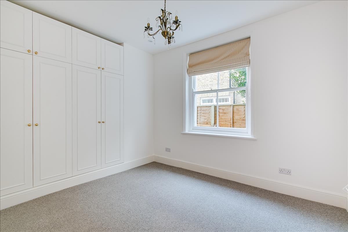 Property Image 09d35624-fccf-4cc9-8023-8a3e71c1bd24