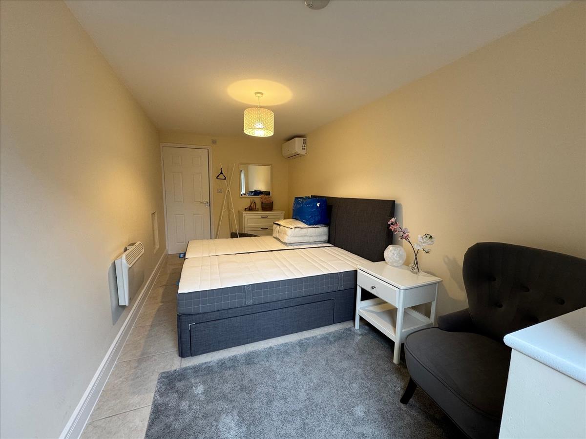 Property Image 09e868e6-8a83-4cd4-ae39-7426abde95fd