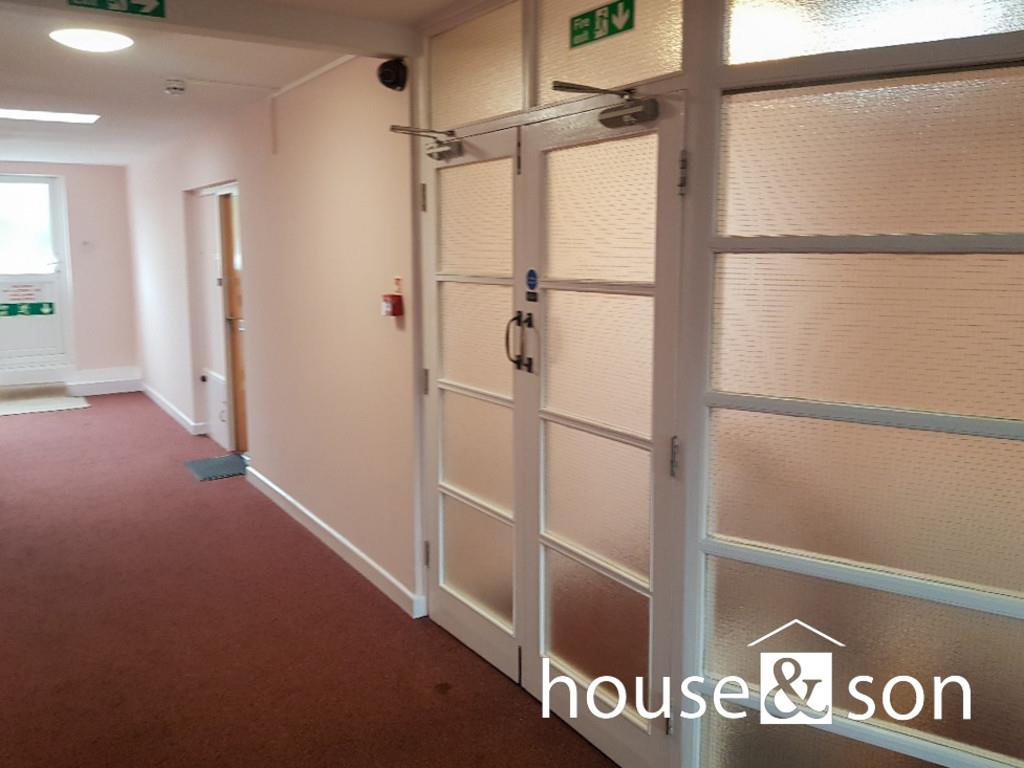 Property Image 09e98527-afdc-457e-b36d-3797ae269a17
