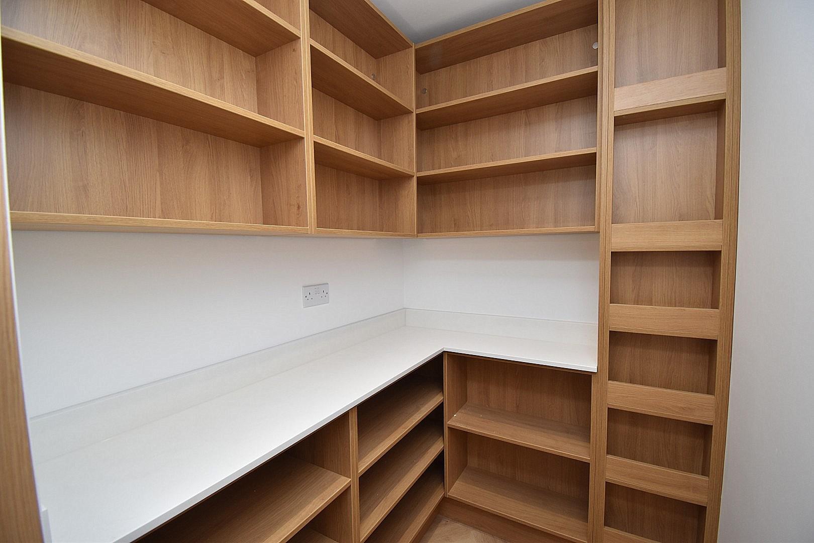 Property Image 09f7305d-b26b-44f1-a9f6-8edfed632303