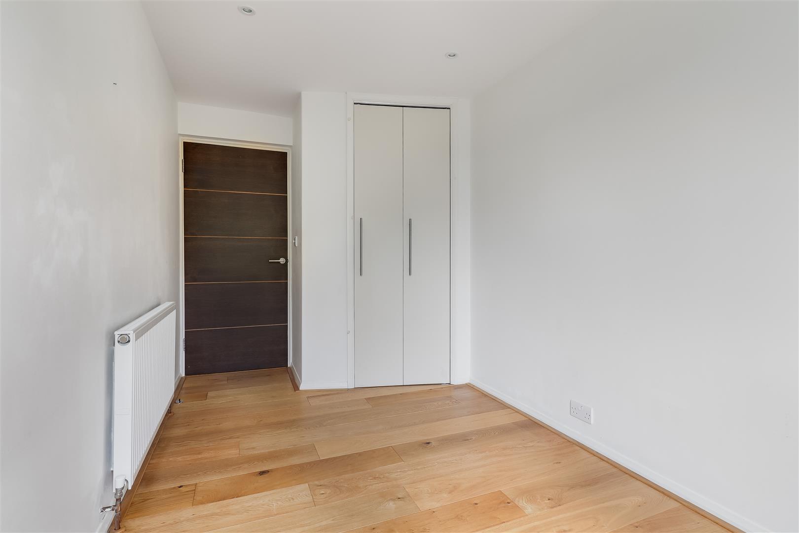 Property Image 0a03fd31-ed07-4ac1-b762-12b52358c010